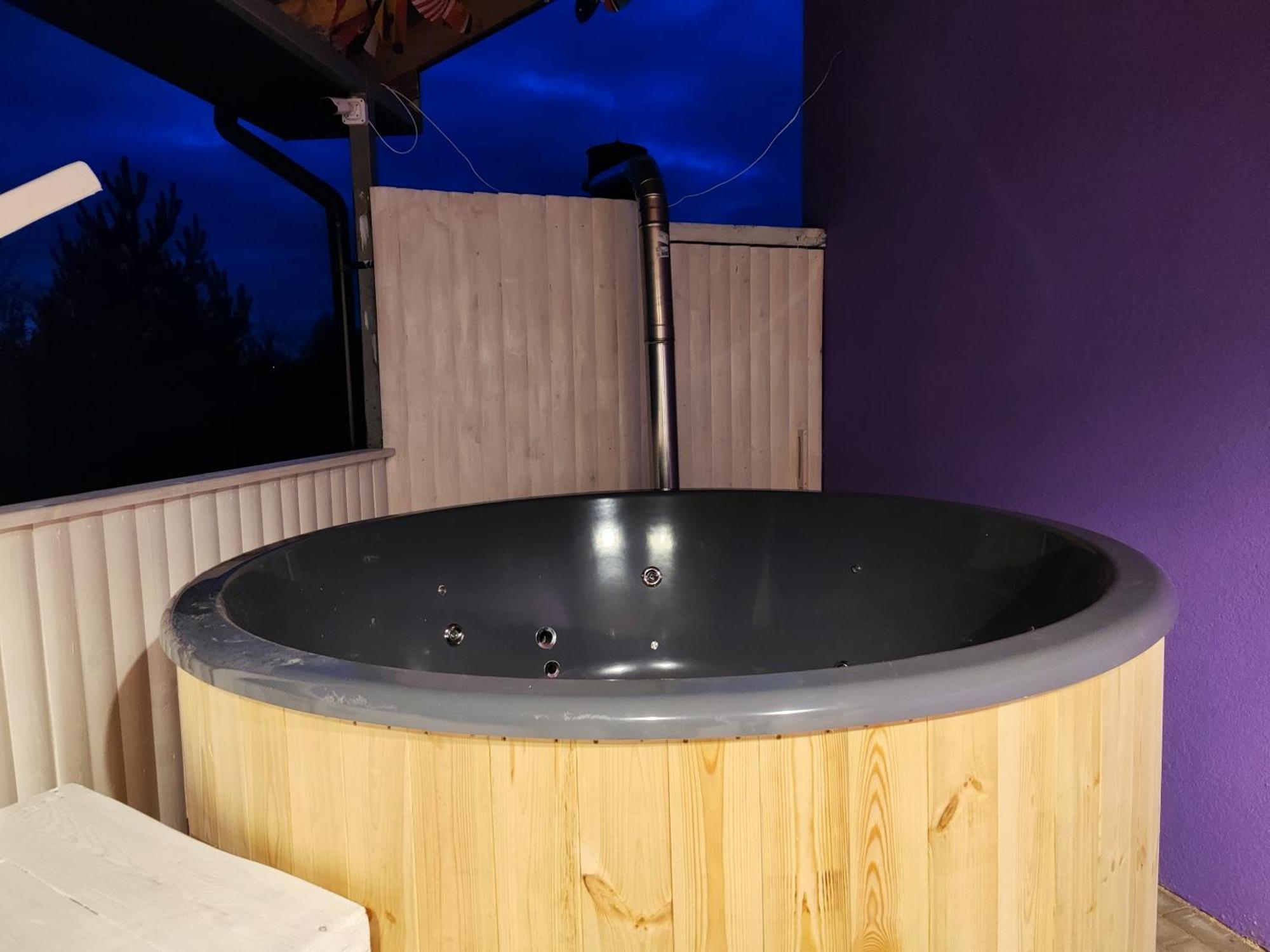 Apartment Jacuzzi Rr Terrace VNO Extérieur photo